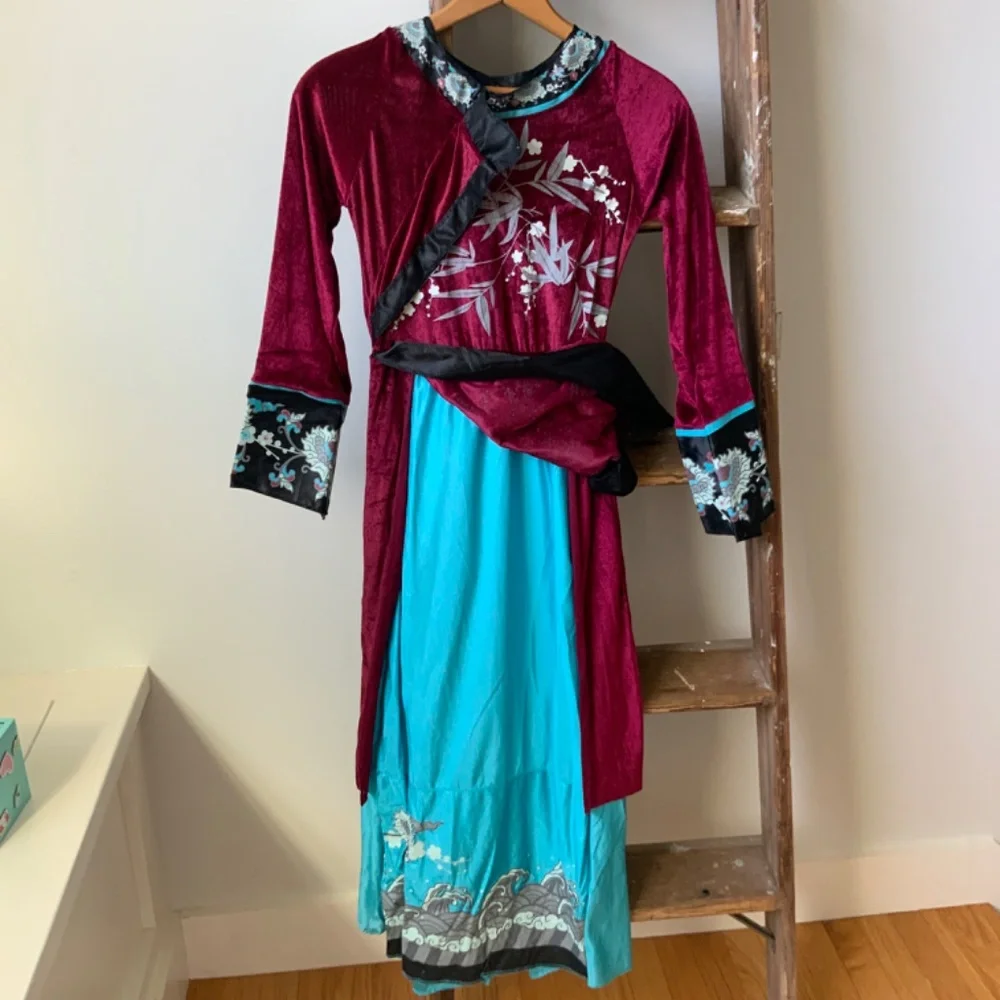 Pirates of Caribbean Princess dress costume - Picture 7 of 9